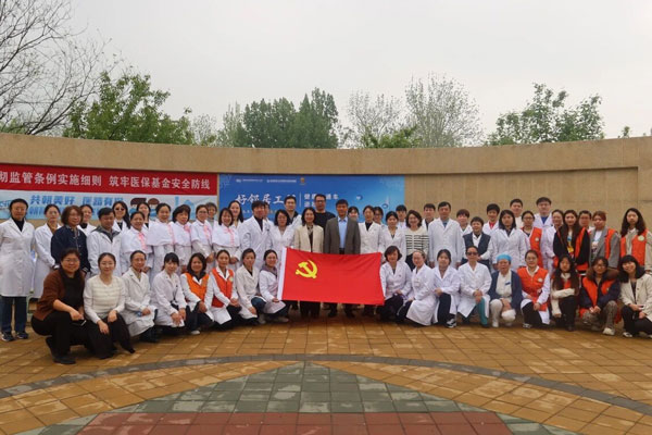 “好邻居”工程启动！北京地坛医院健康直通车“开”进崔各庄乡
